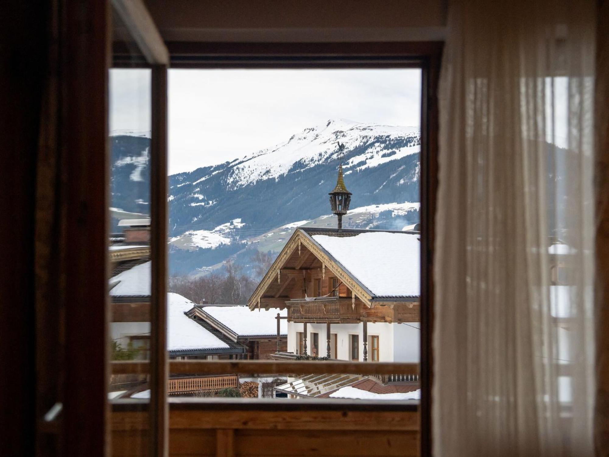 Comfortable Apartment In Salzburger Land Neukirchen am Großvenediger Exterior foto
